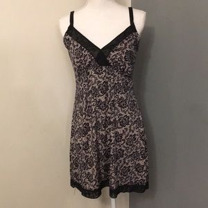 Delta Burke Nightgown